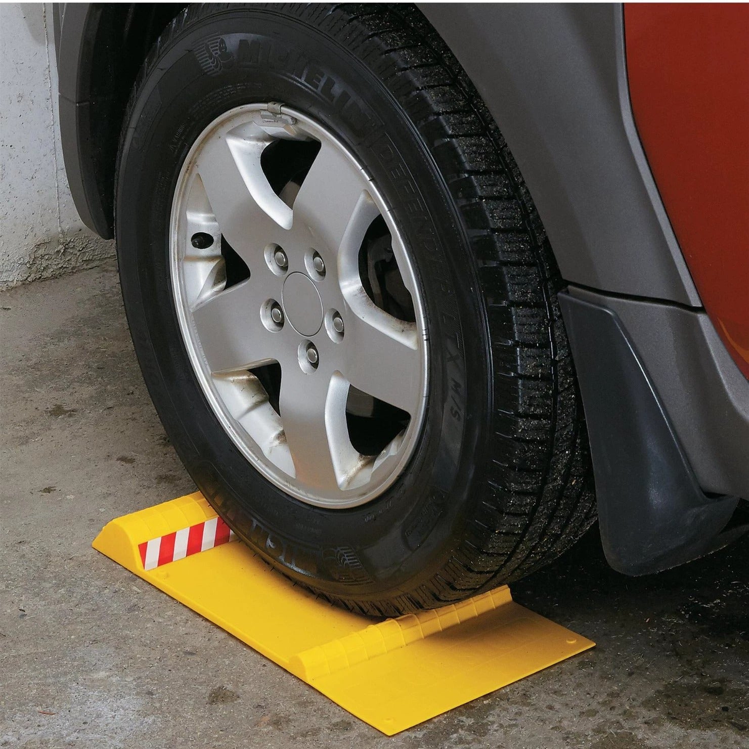 QuickStop Car Parking Block